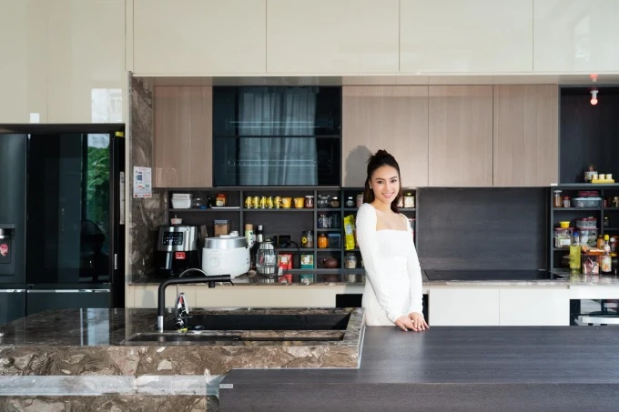 Diễn viên SN 1990 được đặc cách tốt nghiệp đại học: Giờ là sao hạng A showbiz, U40 vẫn độc trong biệt thự Sài thành Diễn viên SN 1990 được đặc cách tốt nghiệp đại học: Giờ là sao hạng A showbiz, U40 vẫn độc trong biệt thự Sài thành
