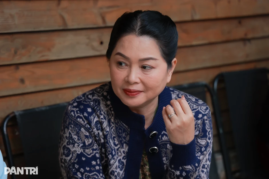 Diễn viên Thanh Tú “cháo lòng” tuổi 51, bị ung thư di căn hiện ra sao? Diễn viên Thanh Tú “cháo lòng” tuổi 51, bị ung thư di căn hiện ra sao?