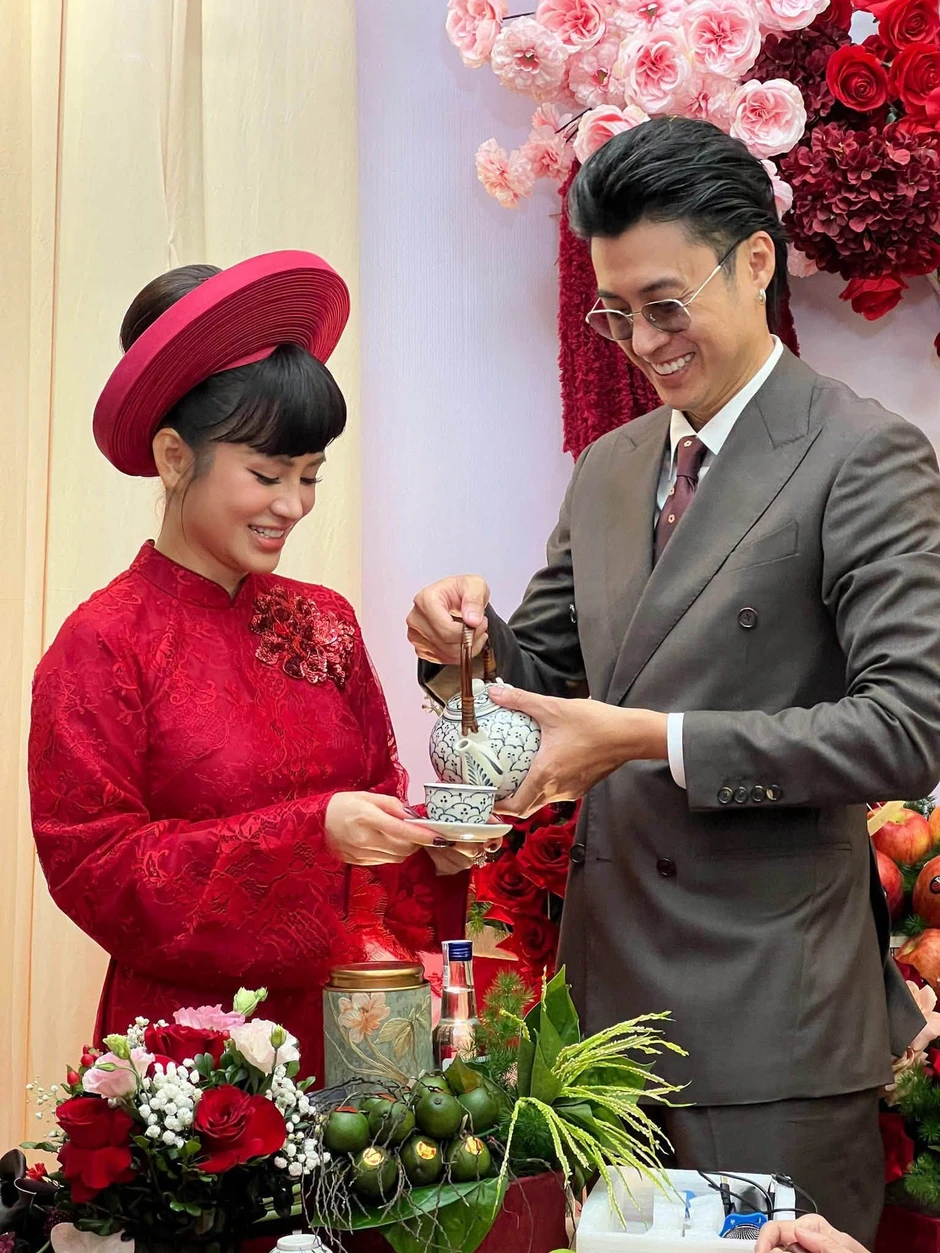 Diễn viên ‘Về nhà đi con’ cưới Diễn viên ‘Về nhà đi con’ cưới