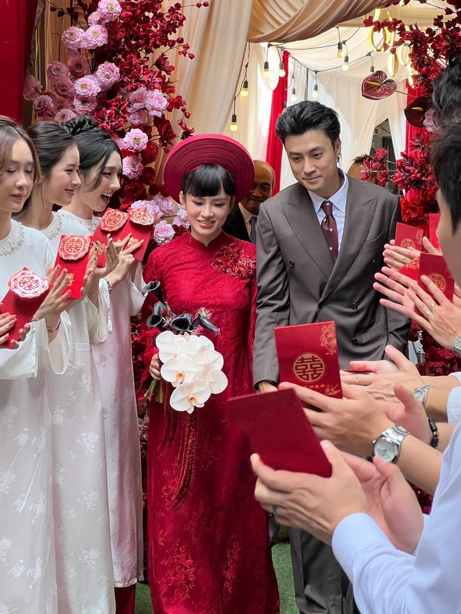 Diễn viên ‘Về nhà đi con’ cưới Diễn viên ‘Về nhà đi con’ cưới