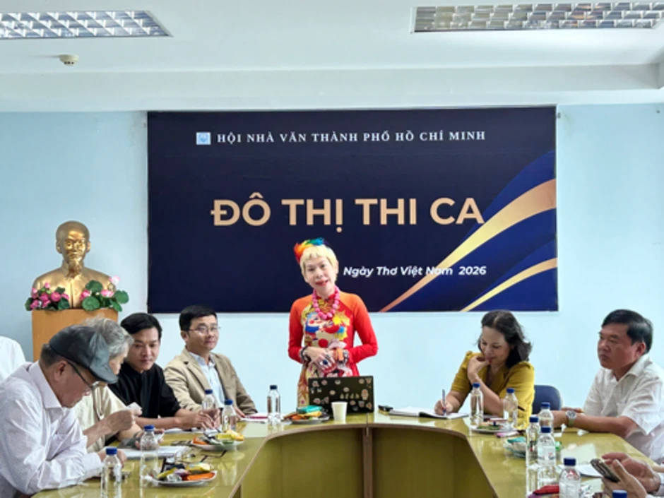 Định vị thơ ca trong đời sống đô thị Định vị thơ ca trong đời sống đô thị