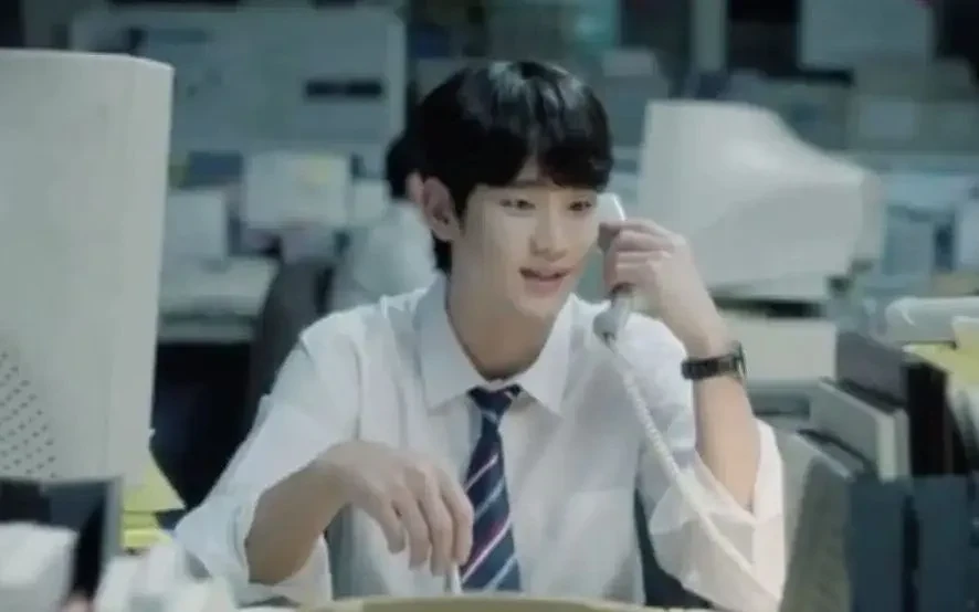 Disney+ xác nhận phim “Knock-Off” của Kim Soo Hyun vẫn bị hoãn vô thời hạn Disney+ xác nhận phim “Knock-Off” của Kim Soo Hyun vẫn bị hoãn vô thời hạn