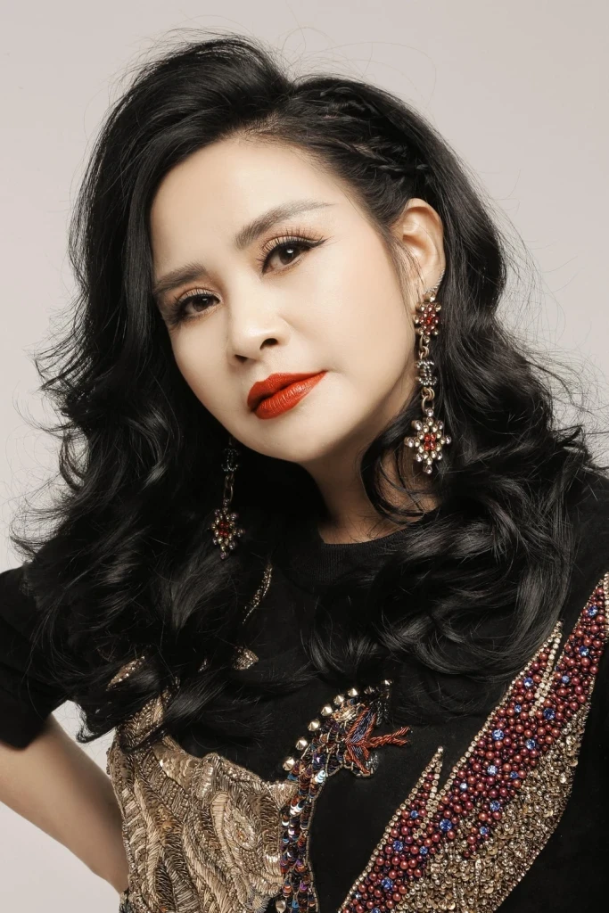 Diva đầu tiên là Nghệ sĩ Nhân dân: 3 lần vinh danh quốc tế, 17 tuổi đã lập kỳ tích tại Đức
