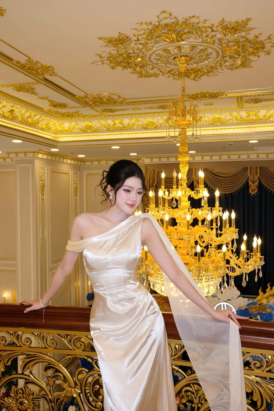 Đời thường của tân Miss World Vietnam Phương Oanh Đời thường của tân Miss World Vietnam Phương Oanh