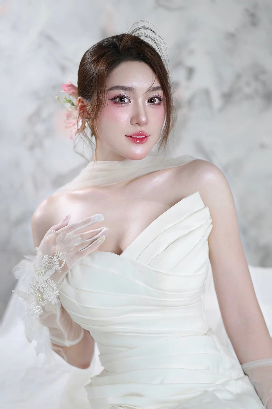 Đời thường của tân Miss World Vietnam Phương Oanh Đời thường của tân Miss World Vietnam Phương Oanh