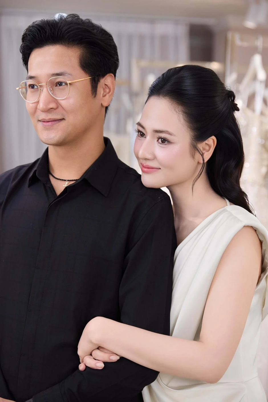Đời tư của 3 mỹ nhân phim giờ vàng VTV là bạn thân ngoài đời Đời tư của 3 mỹ nhân phim giờ vàng VTV là bạn thân ngoài đời
