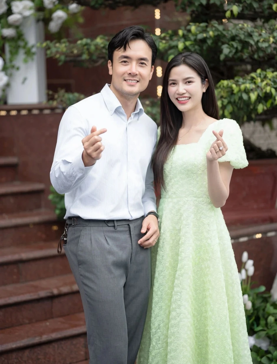 Đời tư của 3 mỹ nhân phim giờ vàng VTV là bạn thân ngoài đời Đời tư của 3 mỹ nhân phim giờ vàng VTV là bạn thân ngoài đời