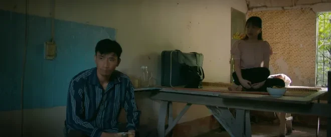 Đồng hồ đếm ngược: Quá khứ đau đớn của mẹ Thành - bị bạn trai bán vào nhà thổ Đồng hồ đếm ngược: Quá khứ đau đớn của mẹ Thành - bị bạn trai bán vào nhà thổ
