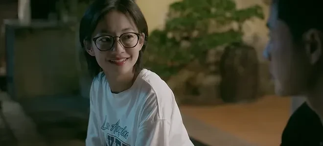 Đồng hồ đếm ngược - Tập 19: Linh Chi mạnh dạn nói chuyện tình cảm với Thành Đồng hồ đếm ngược - Tập 19: Linh Chi mạnh dạn nói chuyện tình cảm với Thành