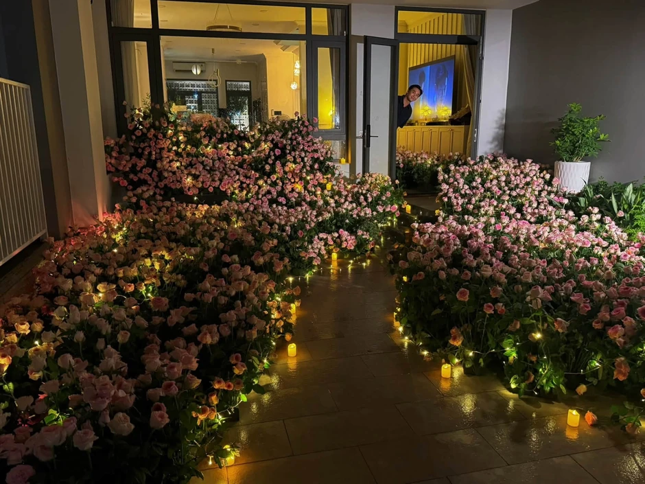 Động thái lúc nửa đêm của Diệp Lâm Anh Động thái lúc nửa đêm của Diệp Lâm Anh