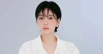 Được hỏi có hạnh phúc hơn tuổi 20 không, Song Hye Kyo trả lời đầy bất ngờ