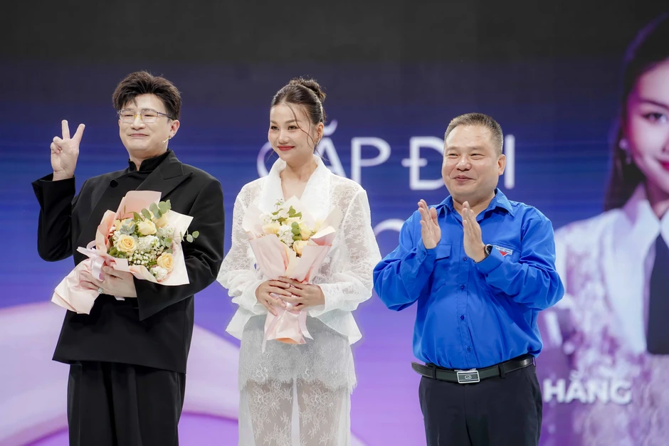 Dược sĩ Tiến: Từng tâm cơ để gây chú ý trong showbiz Dược sĩ Tiến: Từng tâm cơ để gây chú ý trong showbiz