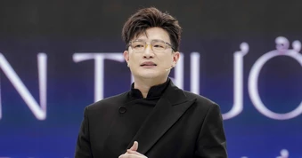 Dược sĩ Tiến: Từng tâm cơ để gây chú ý trong showbiz
