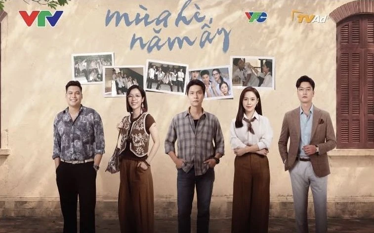 Dưới ô cửa sáng đèn: Quang Sự bật mí cảnh quay 'nhớ đời' với Quỳnh Châu Dưới ô cửa sáng đèn: Quang Sự bật mí cảnh quay 'nhớ đời' với Quỳnh Châu