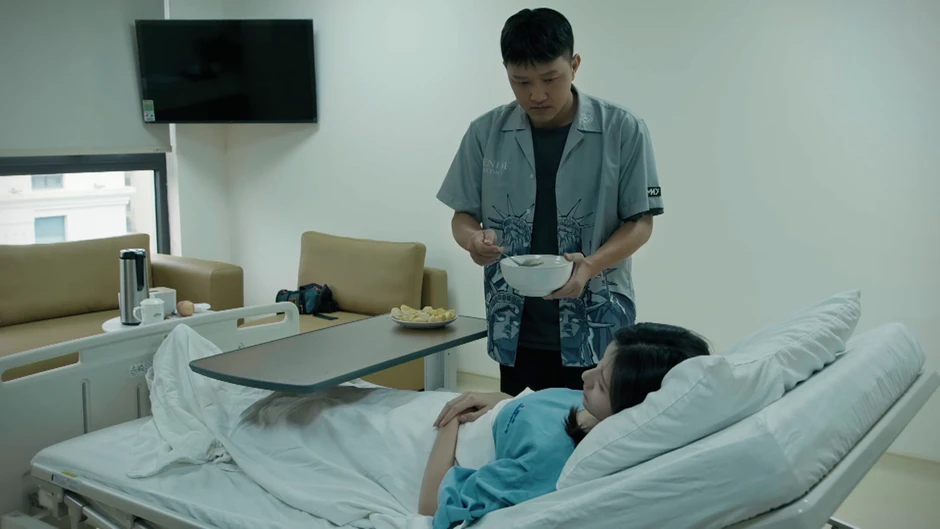 Dưới ô cửa sáng đèn - Tập 23: 'Tổng tài' Sơn mua công ty giúp Diệu? Dưới ô cửa sáng đèn - Tập 23: 'Tổng tài' Sơn mua công ty giúp Diệu?