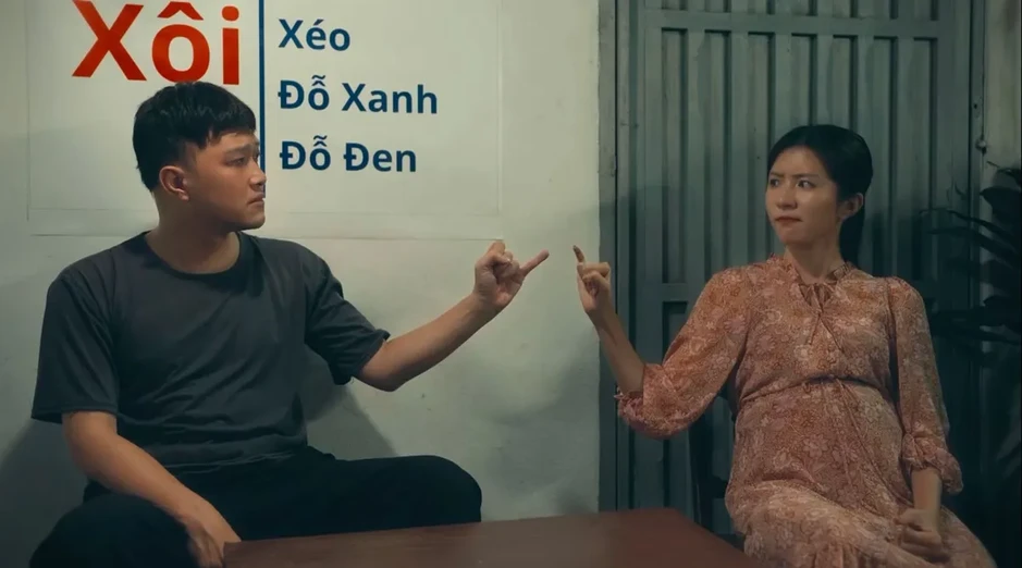 Dưới ô cửa sáng đèn - Tập 29: Có công việc mới, Sinh - Diệu 'tình cảm' trở lại Dưới ô cửa sáng đèn - Tập 29: Có công việc mới, Sinh - Diệu 'tình cảm' trở lại