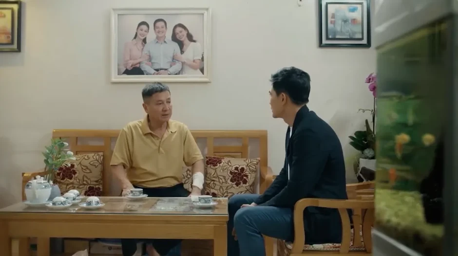 Dưới ô cửa sáng đèn - Tập 3: Ông Đăng tin tưởng gửi gắm Diệu cho Sinh Dưới ô cửa sáng đèn - Tập 3: Ông Đăng tin tưởng gửi gắm Diệu cho Sinh