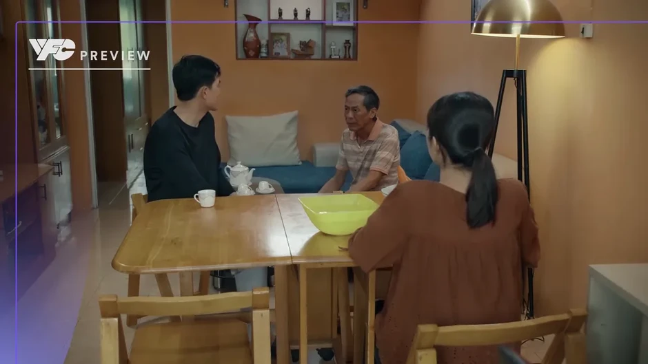 Dưới ô cửa sáng đèn - Tập 32: Nguyệt quyết định ở bên Tài Dưới ô cửa sáng đèn - Tập 32: Nguyệt quyết định ở bên Tài