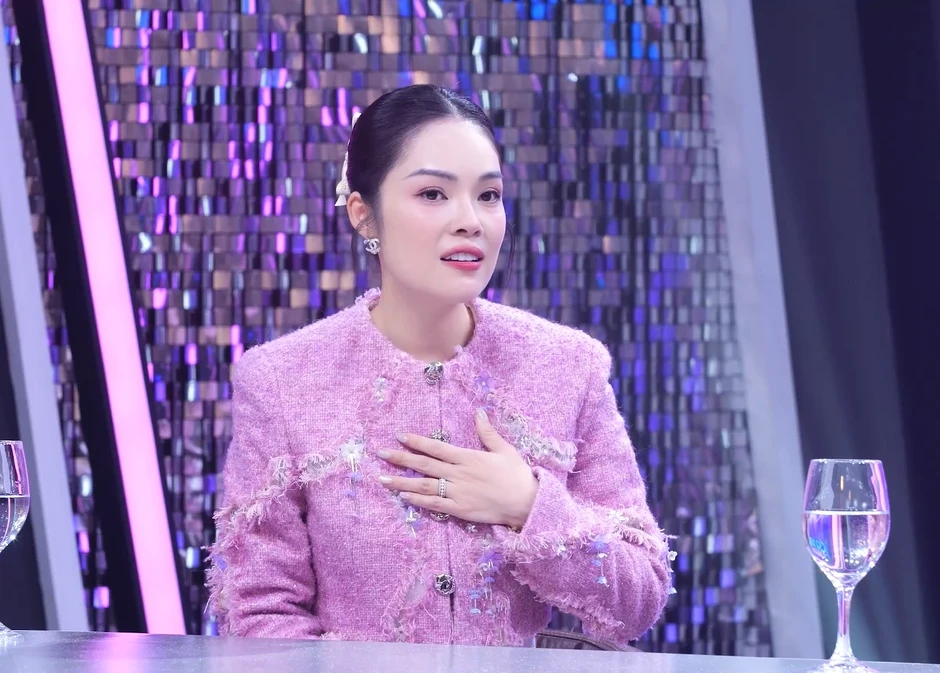 Dương Cẩm Lynh trải lòng về gia đình sau sóng gió Dương Cẩm Lynh trải lòng về gia đình sau sóng gió