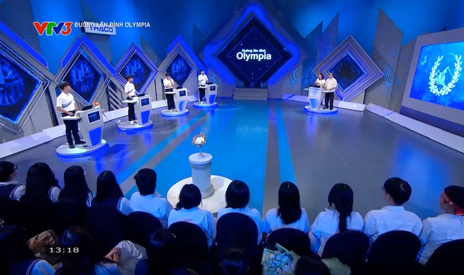 Đường lên đỉnh Olympia: Nam sinh Hà Nội xuất sắc giành vòng nguyệt quế Đường lên đỉnh Olympia: Nam sinh Hà Nội xuất sắc giành vòng nguyệt quế