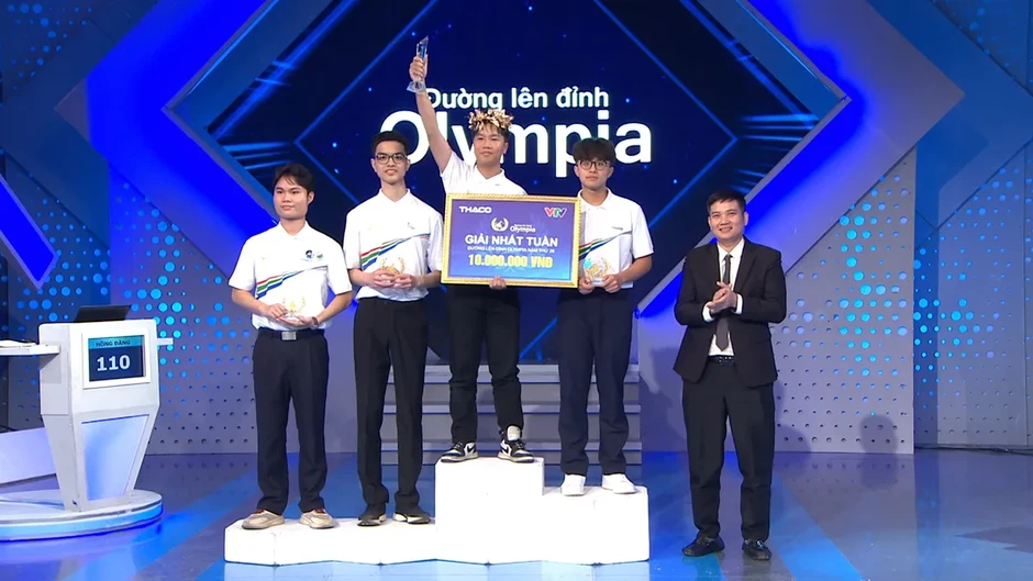 Đường lên đỉnh Olympia: Nam sinh Phú Thọ xuất sắc giành vòng nguyệt quế Đường lên đỉnh Olympia: Nam sinh Phú Thọ xuất sắc giành vòng nguyệt quế