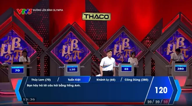Đường lên đỉnh Olympia: Phong độ áp đảo, nam sinh Hà Tĩnh băng băng về đích Đường lên đỉnh Olympia: Phong độ áp đảo, nam sinh Hà Tĩnh băng băng về đích
