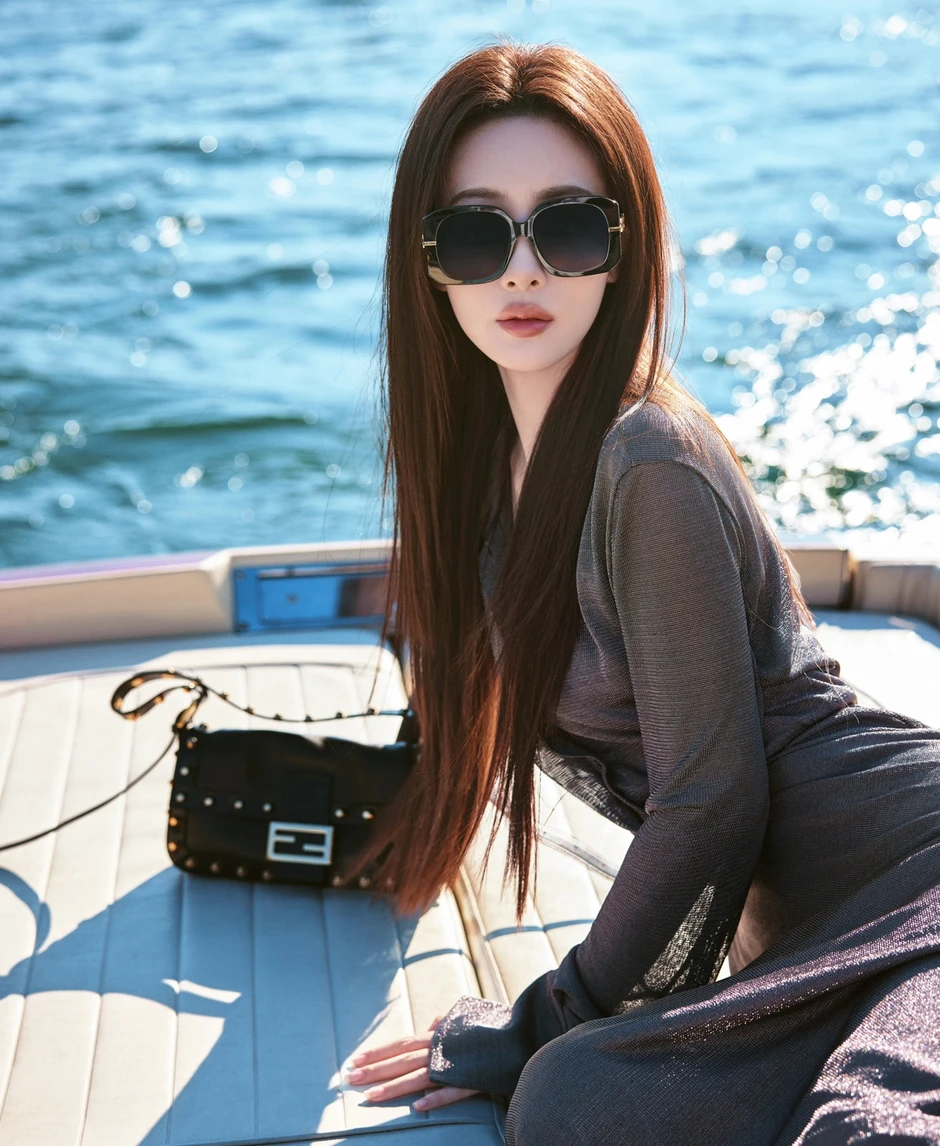 Dương Mịch, Angelababy 'đè bẹp' đàn em