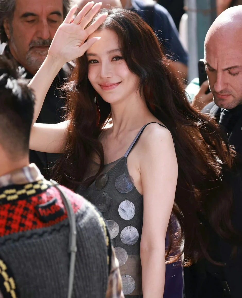 Dương Mịch, Angelababy 'đè bẹp' đàn em
