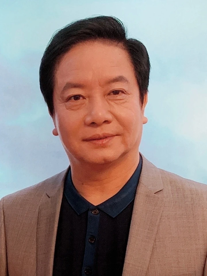 Đường Tăng đầu tiên của "Tây du ký": Trở thành giáo sư, đời tư kín tiếng Đường Tăng đầu tiên của "Tây du ký": Trở thành giáo sư, đời tư kín tiếng