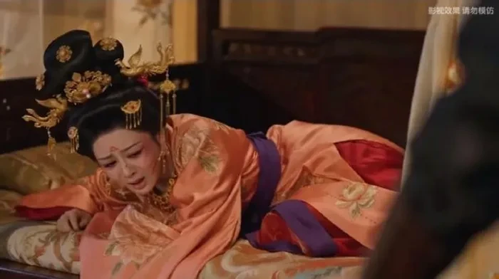 Dương Tử kiện đoàn phim cực ngắn dùng AI "mượn mặt" trái phép
