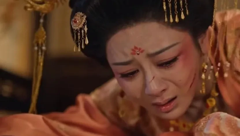 Dương Tử kiện đoàn phim cực ngắn dùng AI "mượn mặt" trái phép