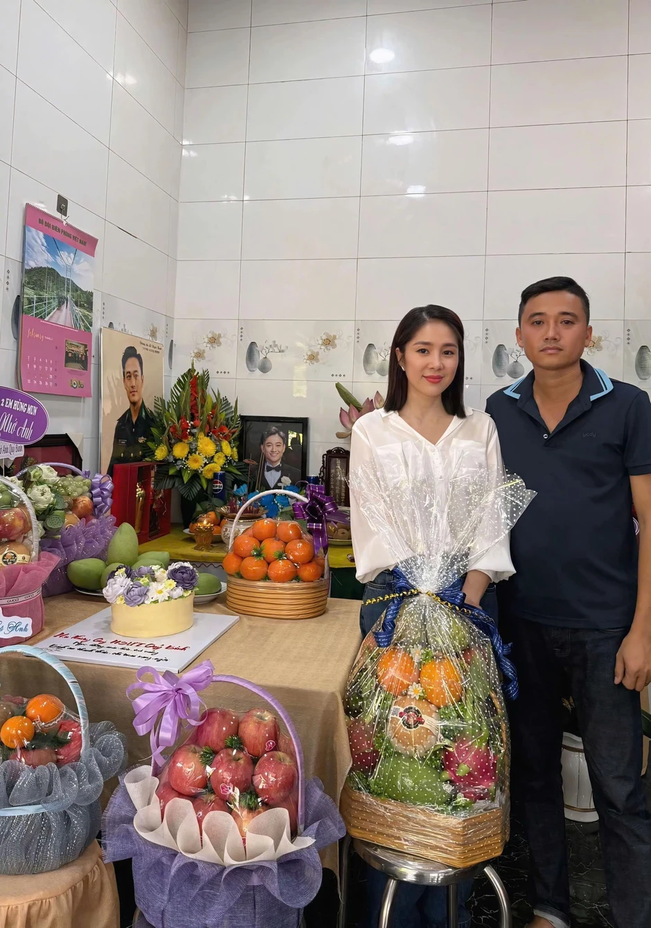 Em trai Quý Bình: "Ai làm sai với anh và gia đình mình họ đang phải trả giá rồi" Em trai Quý Bình: "Ai làm sai với anh và gia đình mình họ đang phải trả giá rồi"