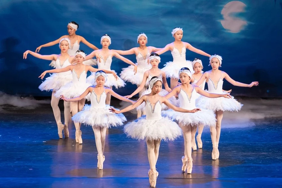 Gala Vũ kịch mùa 5 cùng vở ballet kinh điển “Hồ thiên nga”: Kết nối và lan tỏa tình yêu nghệ thuật ballet Gala Vũ kịch mùa 5 cùng vở ballet kinh điển “Hồ thiên nga”: Kết nối và lan tỏa tình yêu nghệ thuật ballet