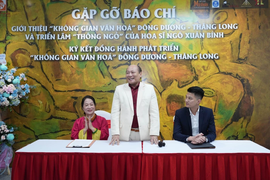 Gần 300 tác phẩm của họa sĩ Ngô Xuân Bính được trưng bày tại triển lãm "Thông Ngỏ" ở Hà Nội Gần 300 tác phẩm của họa sĩ Ngô Xuân Bính được trưng bày tại triển lãm "Thông Ngỏ" ở Hà Nội