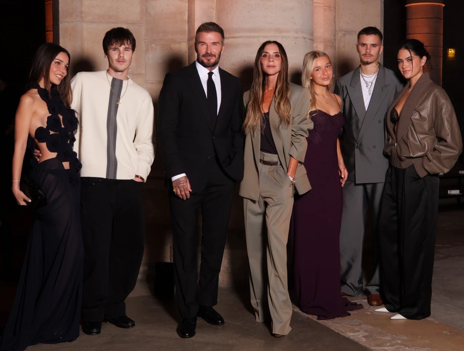 Gia đình Beckham gây chú ý Gia đình Beckham gây chú ý