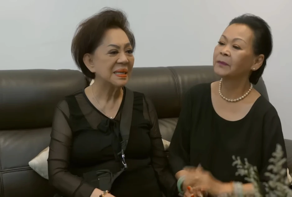 Giao Linh qua Mỹ được Khánh Ly cưu mang: "Chị cho tôi ở mấy năm không lấy một đồng" Giao Linh qua Mỹ được Khánh Ly cưu mang: "Chị cho tôi ở mấy năm không lấy một đồng"