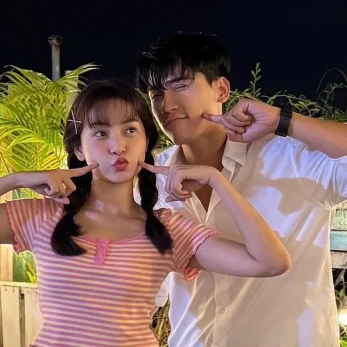Gọi đây là đám cưới đẹp nhất Việt Nam có quá không: Cô dâu nhan sắc thượng thừa, chú rể giàu nứt đố đổ vách Gọi đây là đám cưới đẹp nhất Việt Nam có quá không: Cô dâu nhan sắc thượng thừa, chú rể giàu nứt đố đổ vách