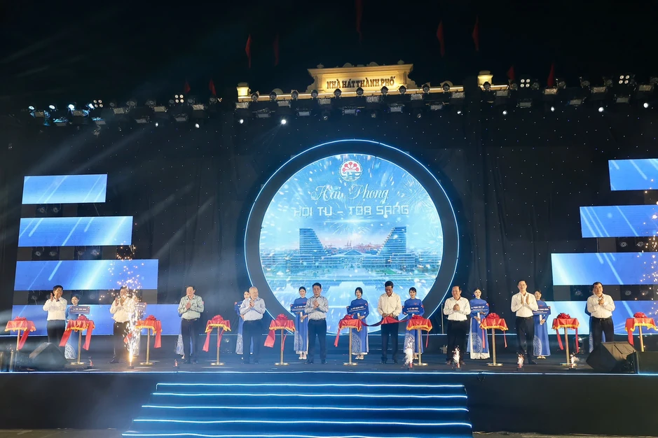 Hải Phòng mở không gian lễ hội suốt tuần bên Nhà hát thành phố Hải Phòng mở không gian lễ hội suốt tuần bên Nhà hát thành phố