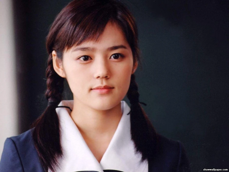 Han Ga In diện lại váy cưới sau 21 năm: Đích thị là nữ thần rồi! Han Ga In diện lại váy cưới sau 21 năm: Đích thị là nữ thần rồi!