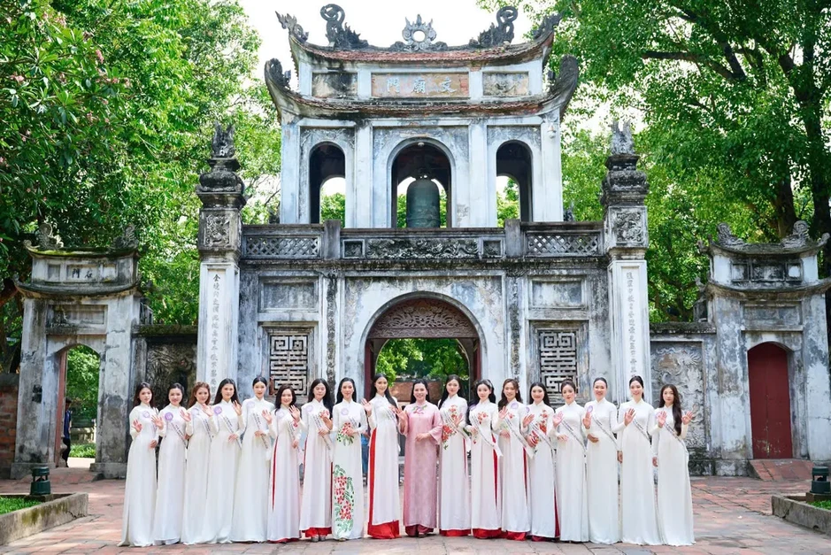 Hành trình lan tỏa vẻ đẹp áo dài của thí sinh Miss Vietnam Global Ao Dai Heritage 2026 Hành trình lan tỏa vẻ đẹp áo dài của thí sinh Miss Vietnam Global Ao Dai Heritage 2026