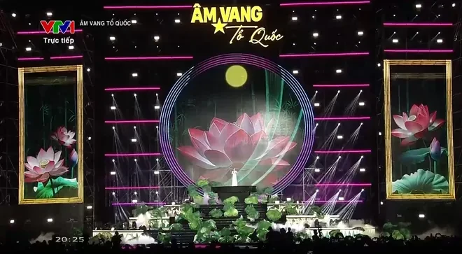Hào hùng chương trình nghệ thuật đặc biệt "Âm vang Tổ quốc" Hào hùng chương trình nghệ thuật đặc biệt "Âm vang Tổ quốc"