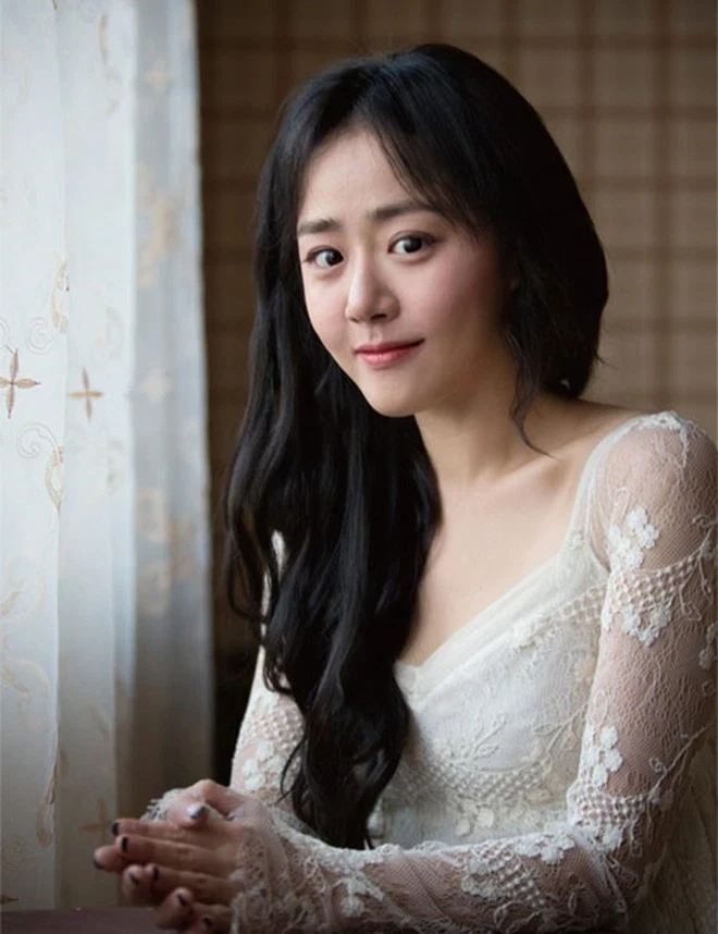 Hình ảnh gây bàn tán của “em gái quốc dân” Moon Geun Young sau khi mắc bệnh quái ác Hình ảnh gây bàn tán của “em gái quốc dân” Moon Geun Young sau khi mắc bệnh quái ác