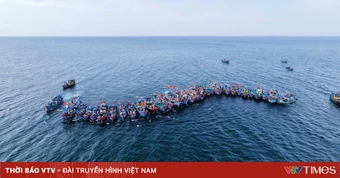 Hình chữ S giữa biển khơi: Điểm nhấn ấn tượng của lễ hội cầu ngư Đắk Lắk