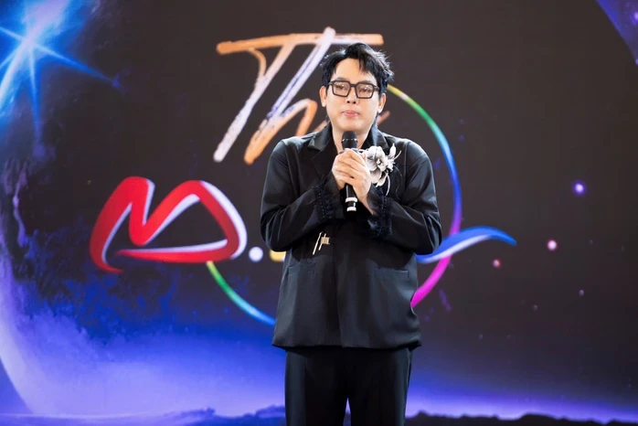 Hồ Khanh dồn tâm huyết cho cuộc thi "Nghệ sĩ trang điểm tài năng 2026" Hồ Khanh dồn tâm huyết cho cuộc thi "Nghệ sĩ trang điểm tài năng 2026"