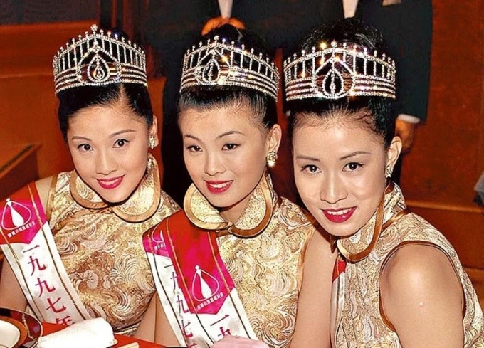Hoa hậu 1997 cướp bạn trai thiếu gia của Á hậu trước ngày cưới, nay lộ diện với nhan sắc không tin nổi Hoa hậu 1997 cướp bạn trai thiếu gia của Á hậu trước ngày cưới, nay lộ diện với nhan sắc không tin nổi