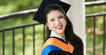'Hoa hậu hàng không' Loan Vương nhận 2 bằng thạc sĩ ở tuổi 40