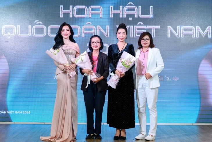 Hoa hậu Quốc dân Việt Nam: Không chỉ đẹp, còn phải truyền cảm hứng Hoa hậu Quốc dân Việt Nam: Không chỉ đẹp, còn phải truyền cảm hứng
