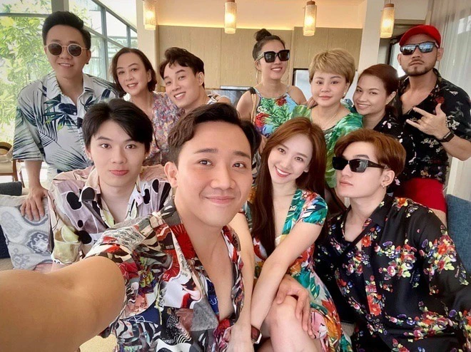 Hoa hậu Thanh Thuỷ gia nhập hội bạn Trấn Thành Hoa hậu Thanh Thuỷ gia nhập hội bạn Trấn Thành