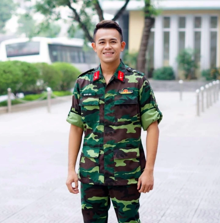 Học vấn đáng nể của nam MC dẫn 'Vua tiếng Việt' mùa mới Học vấn đáng nể của nam MC dẫn 'Vua tiếng Việt' mùa mới