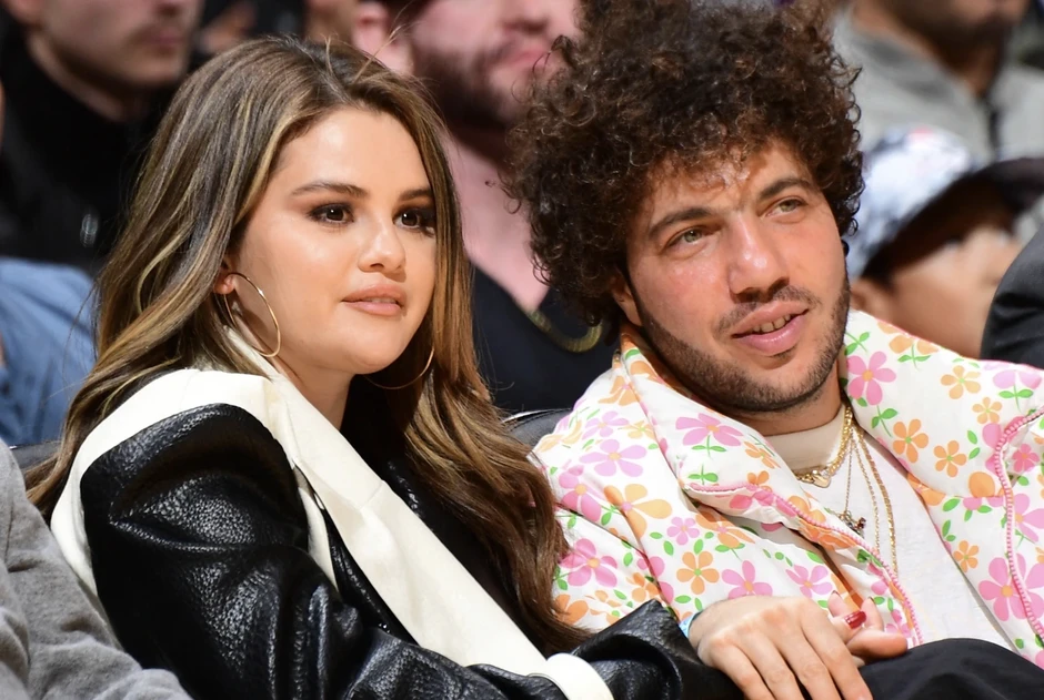 Hôn nhân ngọt ngào của Selena Gomez và 'phù thủy âm nhạc' Benny Blanco Hôn nhân ngọt ngào của Selena Gomez và 'phù thủy âm nhạc' Benny Blanco